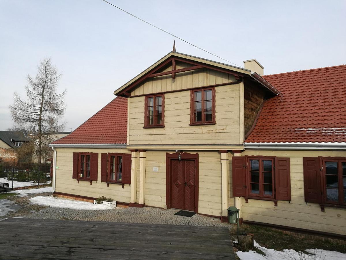 Gosciniec Folkier Hostel Zgierz Kültér fotó