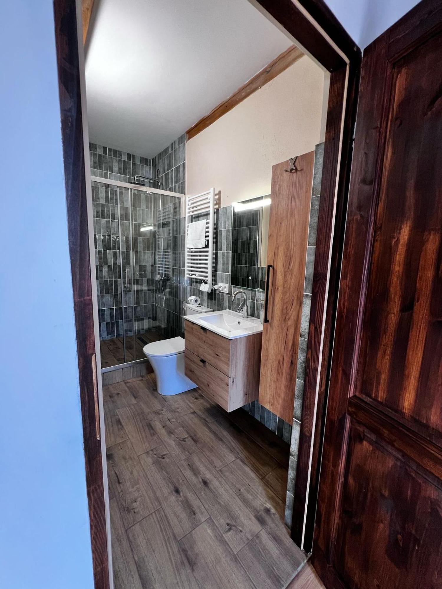 Gosciniec Folkier Hostel Zgierz Kültér fotó